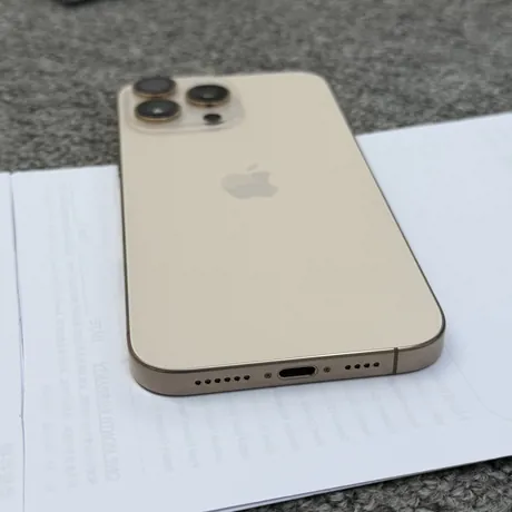 iPhone 16 Pro Max 沙漠色 港版 256G S級 縮圖 5