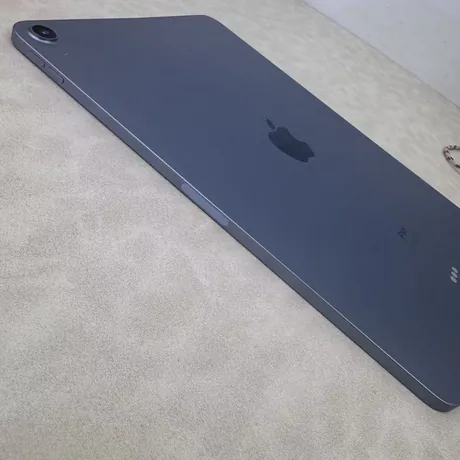 iPad Air 4 太空灰 港版 64G S級 縮圖 1