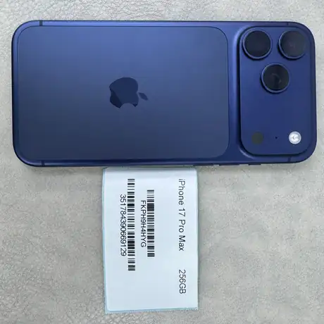 iPhone 17 Pro Max 深藍色 港版 256G A級 縮圖 1